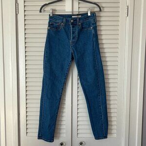 Levi's denim jeans wedgie skinny button fly women 26 blue